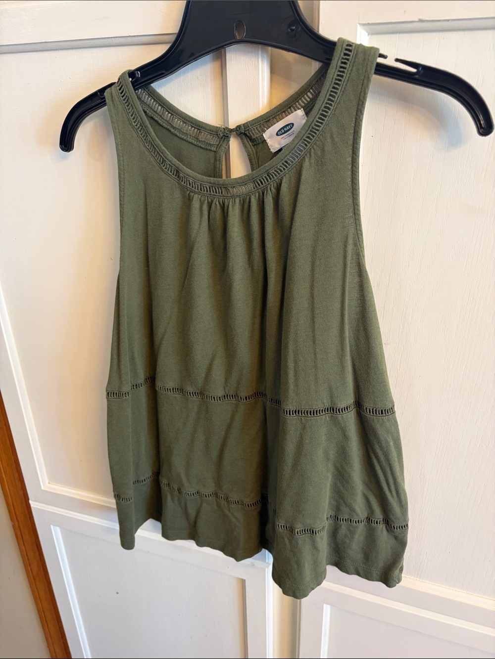 Old Navy Olive Green Swing Tank Top Women’s Size Medium